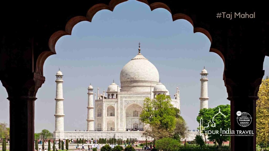 Taj-Mahal